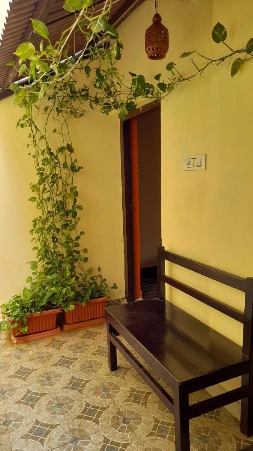 Villa Umar Homestay Pondicherry Eksteriør bilde